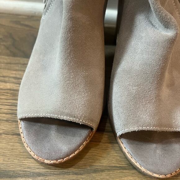 Dolce Vita Luis Bootie size 10 - Picture 9 of 13